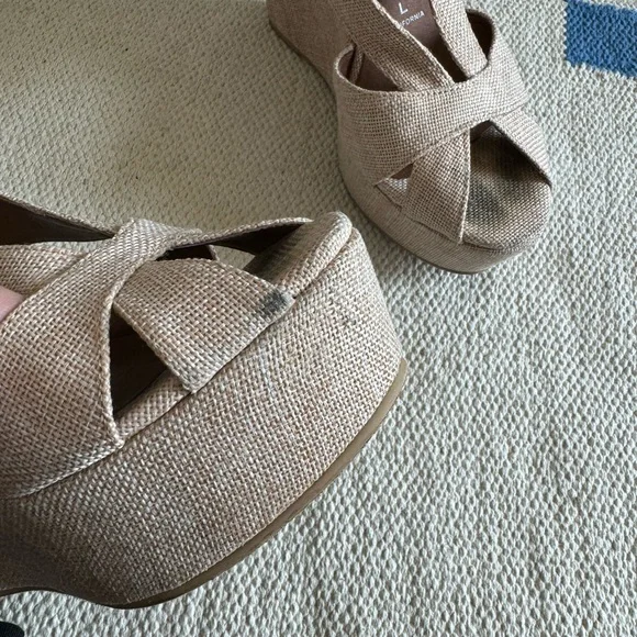 Jeffrey Campbell Ibiza Light Pink Woven Platform Wedge Sandals - Picture 3 of 7